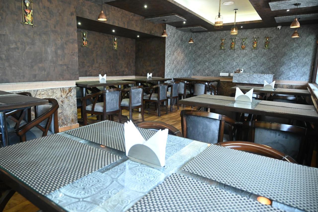 Hotel Churuvilla Ranchi Eksteriør bilde