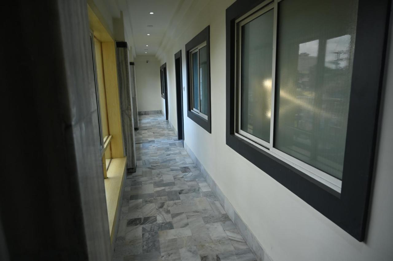 Hotel Churuvilla Ranchi Eksteriør bilde